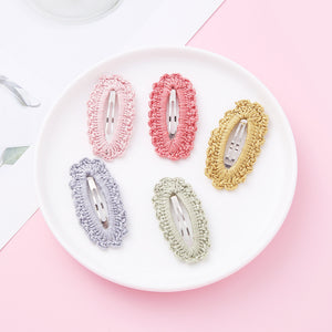 Knitted snap clip set